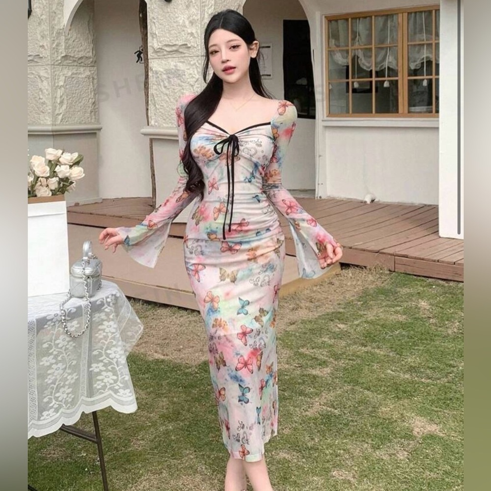DAZY Mesh Butterfly Printed Long Sleeve Dress size Small